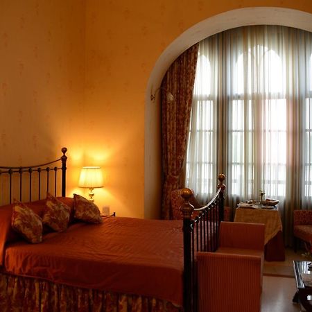 Gajner Palace-Heritage By Hrh Group Of Hotels Buitenkant foto